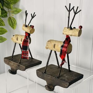 2 Christmas Reindeer Stocking Holder Hanger Cast Metal Resin Rustic Farmhouse